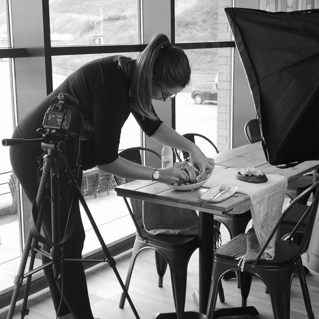 Alice Eland - Assistant Photographer